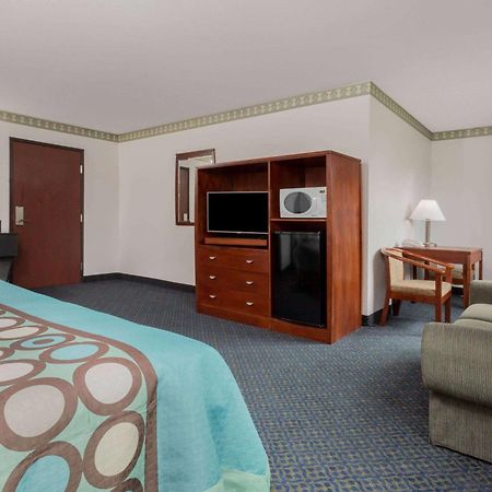 Super 8 By Wyndham Sacramento Carmichael Exterior foto