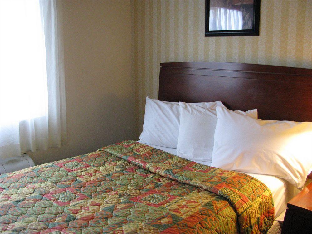 Super 8 By Wyndham Sacramento Carmichael Exterior foto